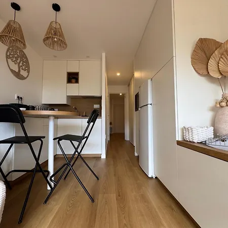 Tiny House De Romy, 4 Personnes, Pieds Dans L'eau
